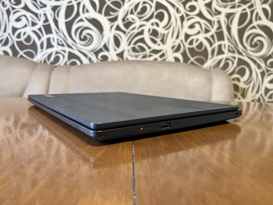 Ноутбук 15.6" Acer TravelMate на intel i5-10210U с 8ОЗУ/256SSD/HD