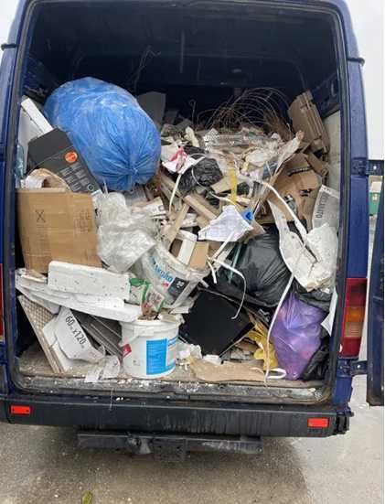 Sprzątanie domów mieszkań piwnic garaży wywóz mebli śmieci gruzu ziemi