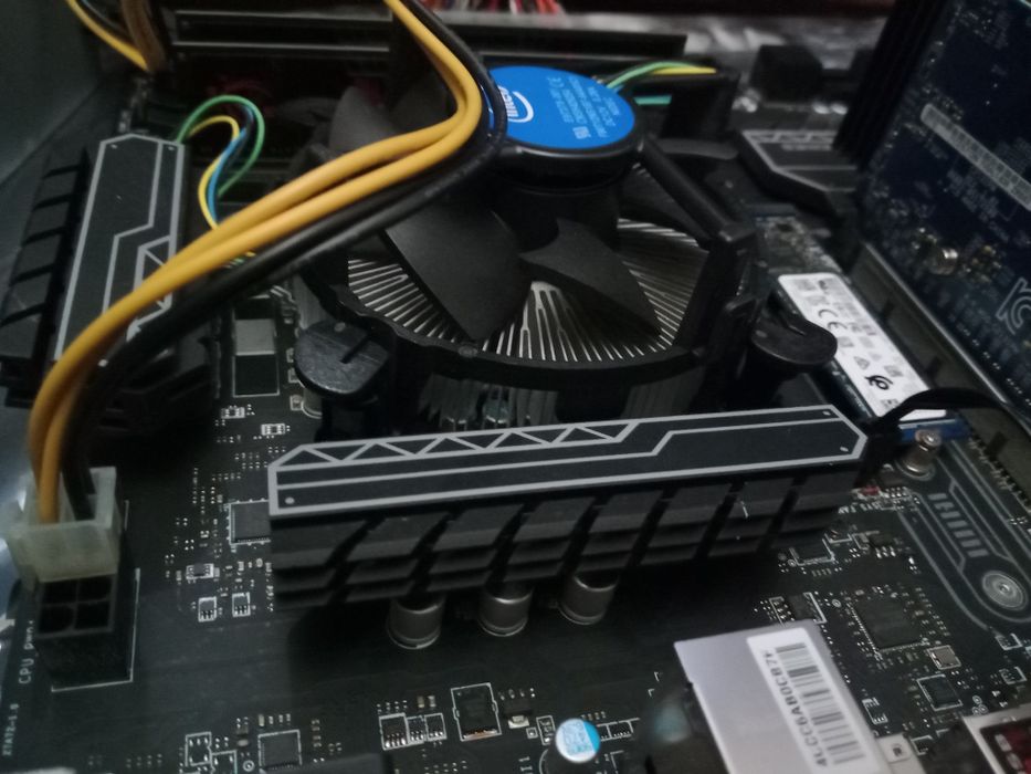 Motherboard MSI PRO Series + CPU tudo a funcionar 100%