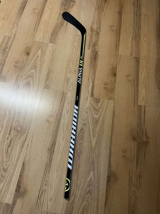 Kij hokejowy Warrior Alpha