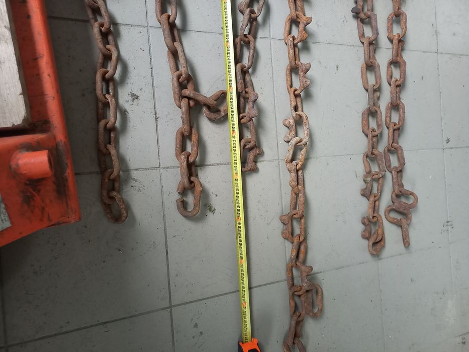 Ланцюг для шин або трильовки