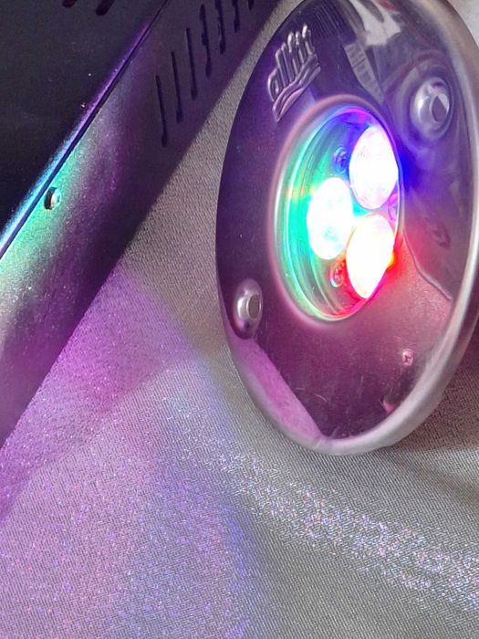 Specjalny kontroler zasilacz RGB