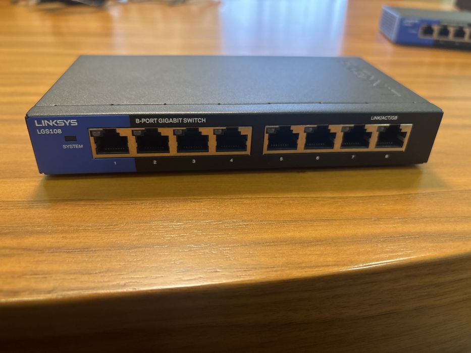 Switch Linksys LDS108-V2