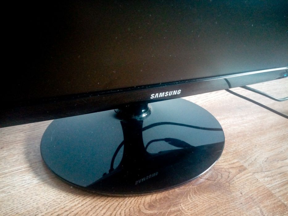 Monitor Samsung S22B150 21,5'' FullHD Podświetlenie LED