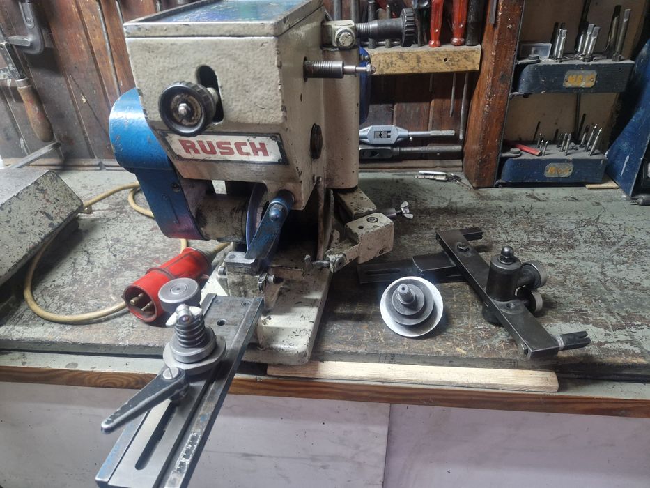 Ostrzałka do pił taśmowych i frezów piłkowych