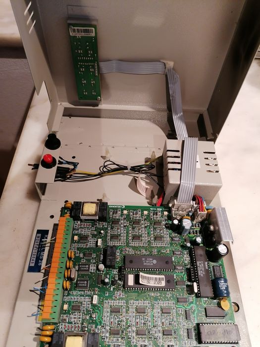 Centralina de alarme MS48