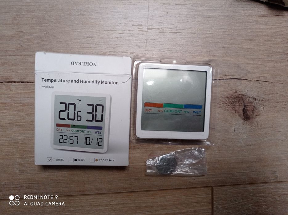 Cyfrowy termometr wewnętrzny