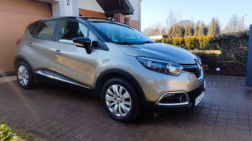 Renault Captur przebieg 73 tys, wersja LIMITED