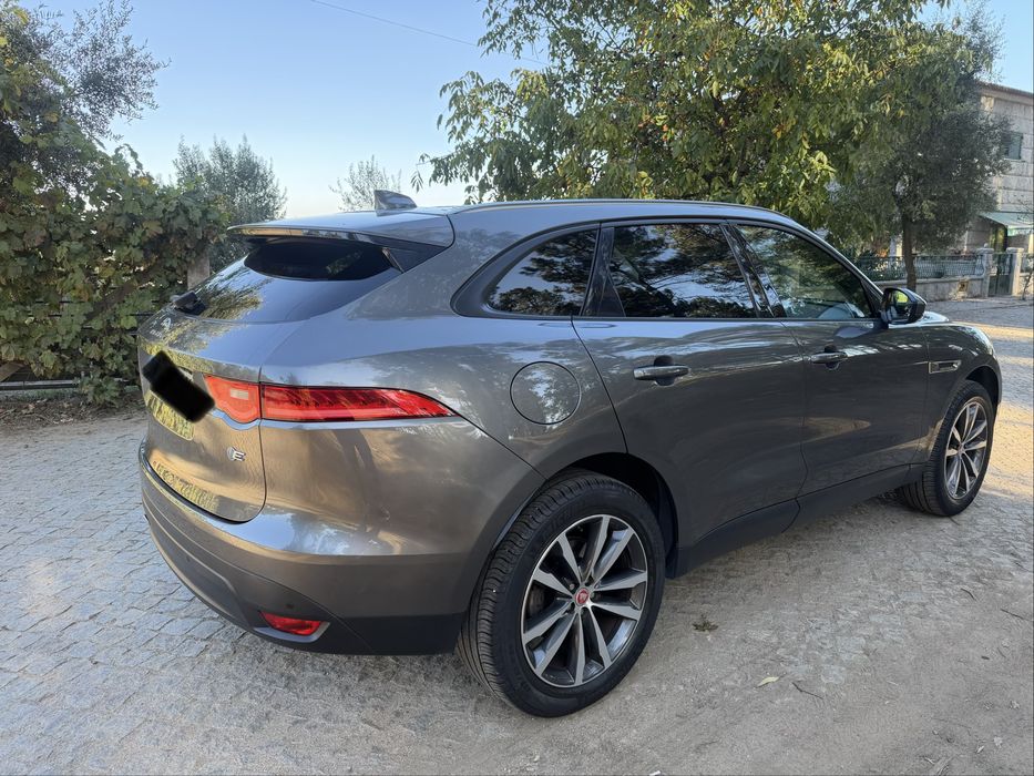 Jaguar F- Pace 2017