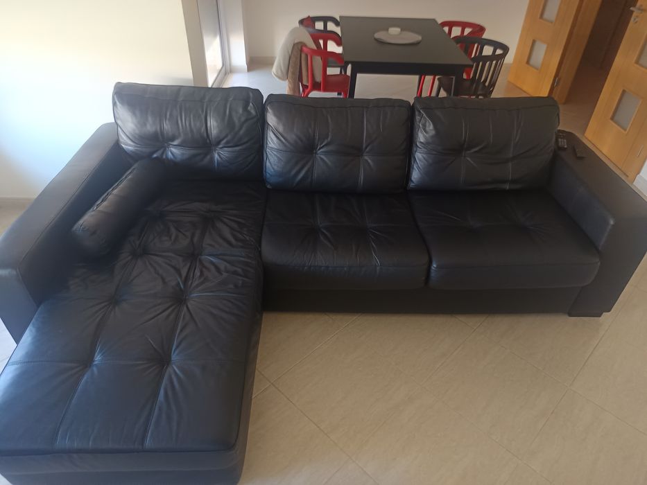 Sofá em pele genuína