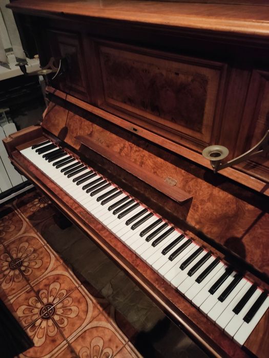 Pianino Ed. Seiler LIEGNITZ