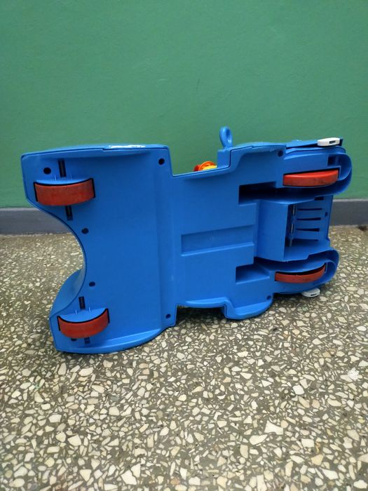 Jeżdzik pchacz Hipcio Fisher price