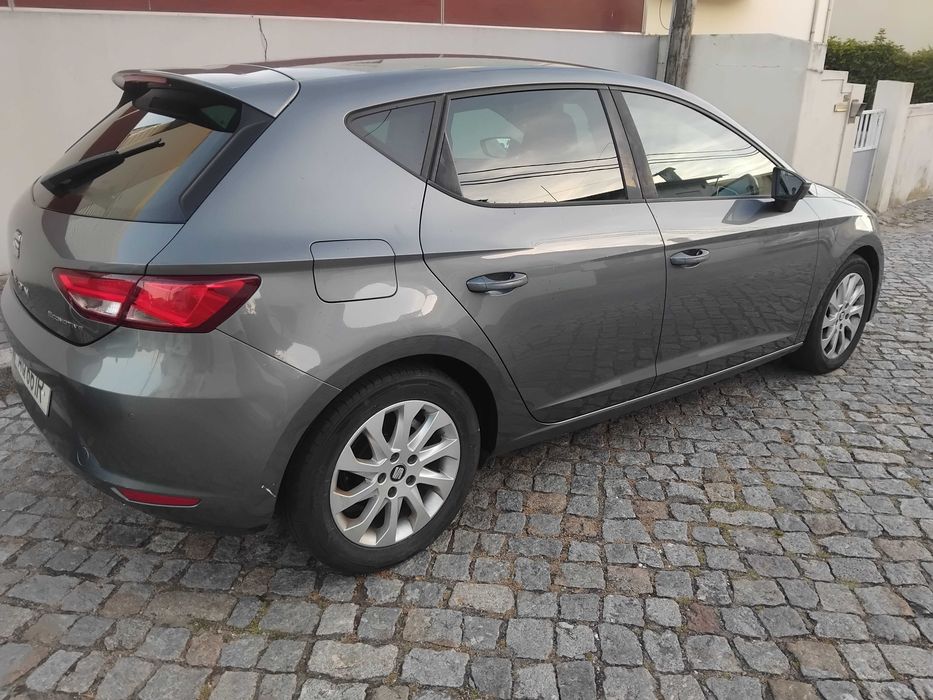 Seat leon 1.6 tdi 110cv caixa de 6 velocidades versao ecomotive