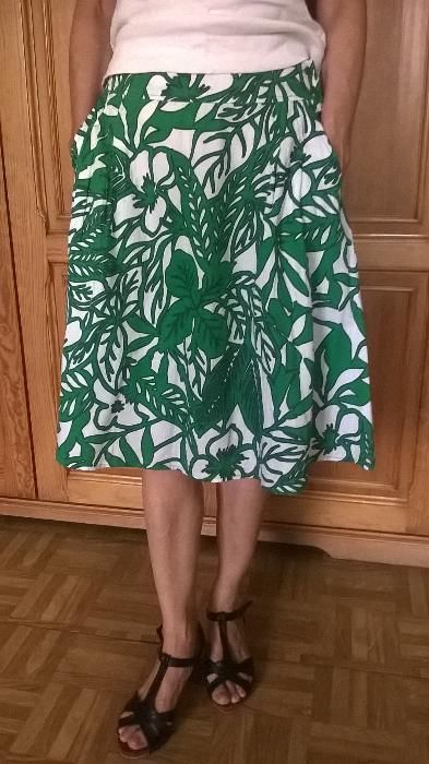 spódnica w zielone wzory r. 36