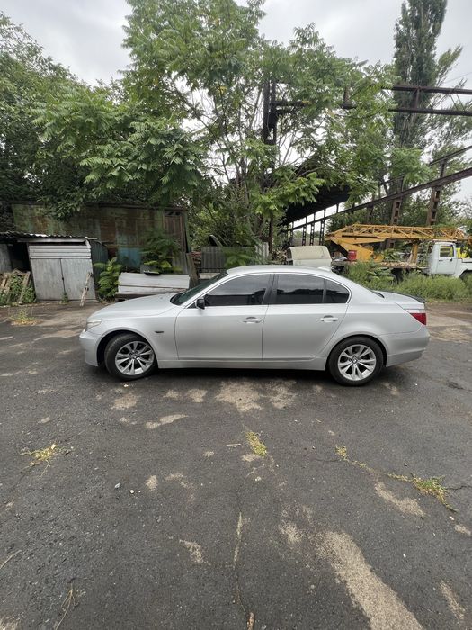 Продам BMW E 60 m54b22