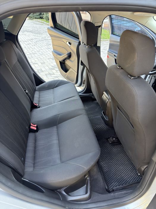 Продам Ford fokus SE