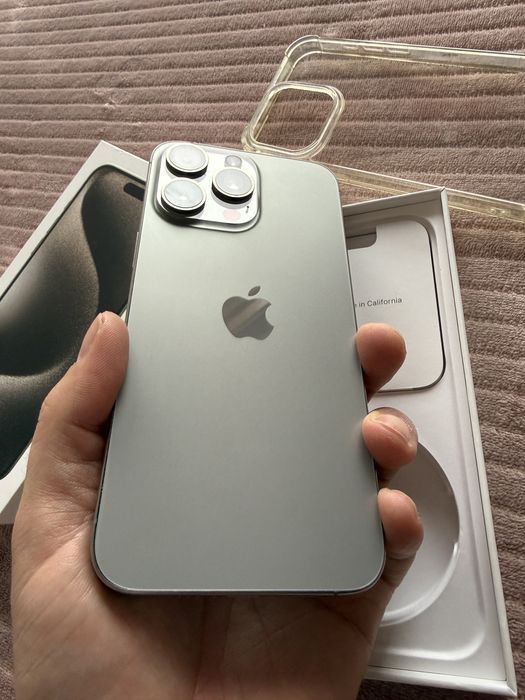 iPhone 15 Pro Max de 256GB, Titânio Natural com Garantia