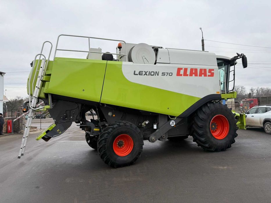 Комбайн CLAAS LEXION 570