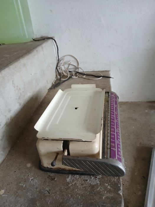 balança de cozinha mecânica analógica antiga,