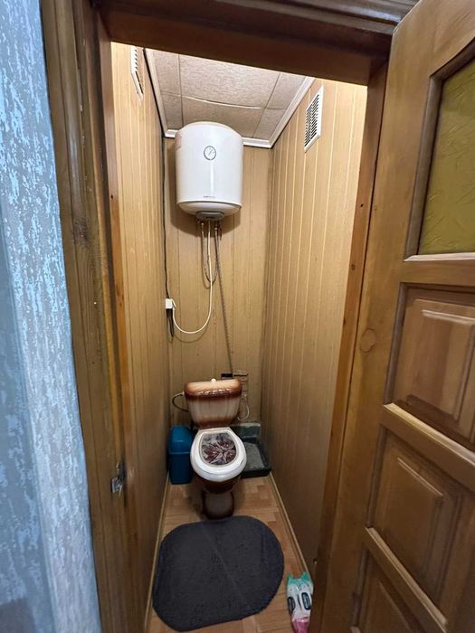 Продаж 4 кімнатної • З ремонтом • Центрі міста