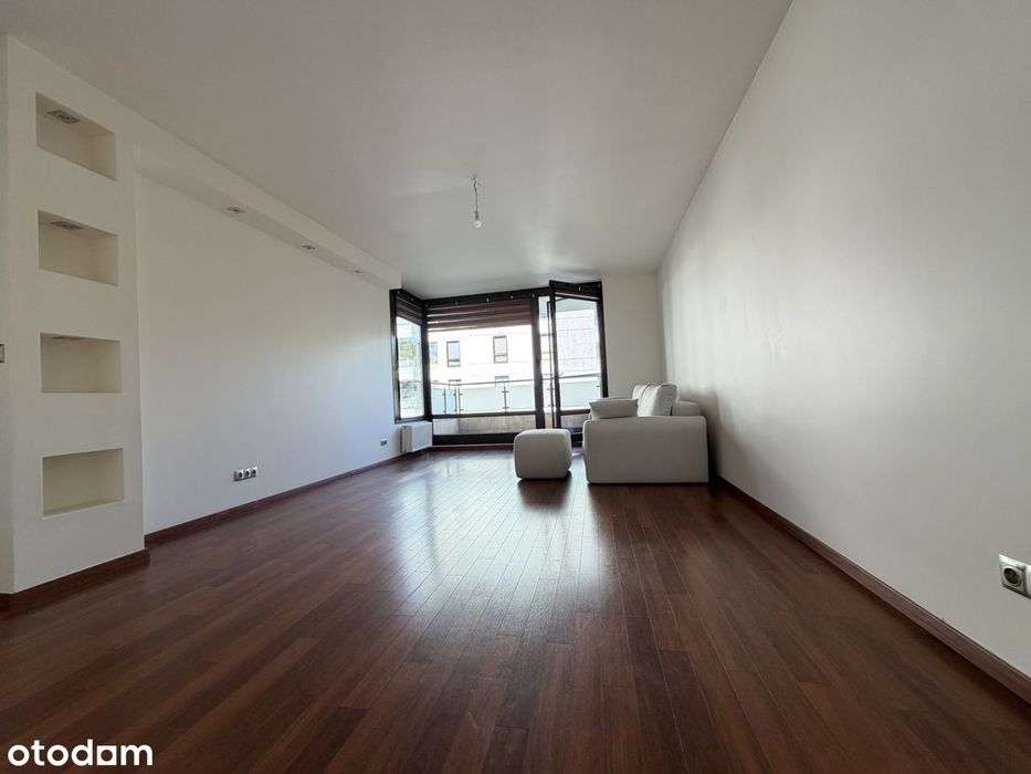 Apartament 52,43 m2 z balkonem i komórką lokatorską 4,1 m2 | 2 pokoje