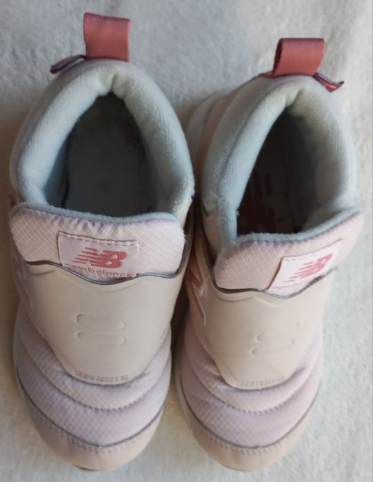 Trzewiki New Balance r.31
