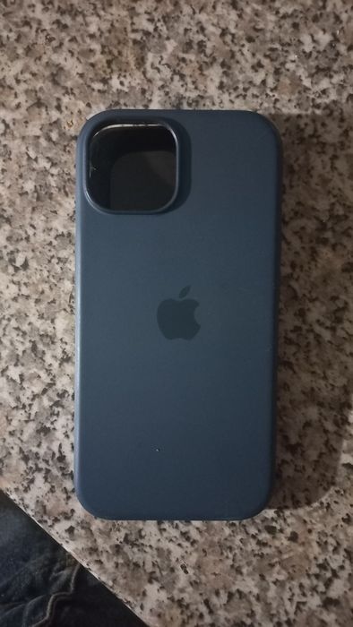 iPhone 15 на запчастини