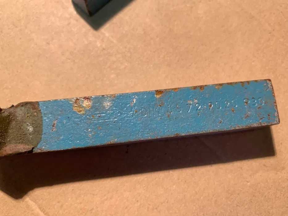 Noże Tokarskie DIN 4972