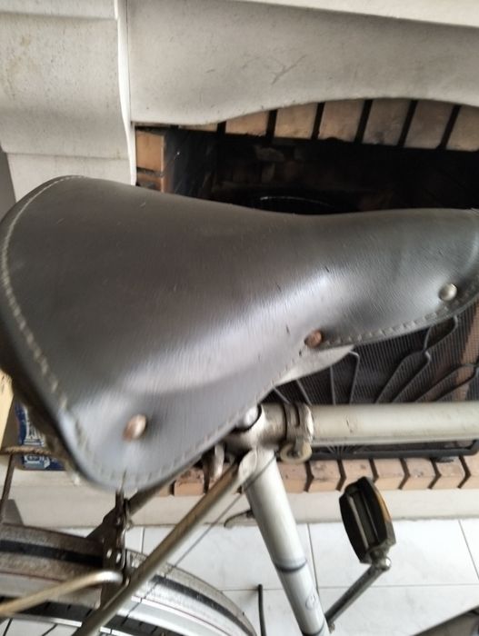 bicicleta vintage pasteleira