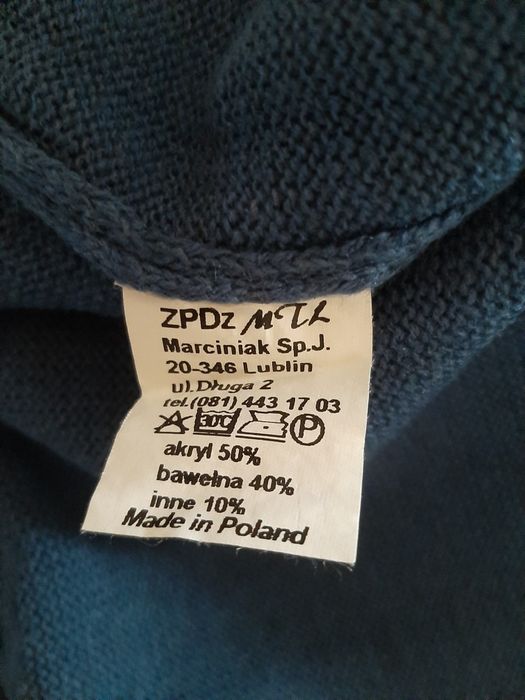 Sweter męski elegancki prosty dekolt w serek