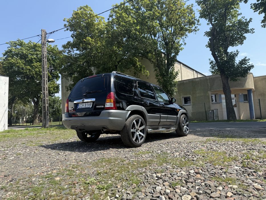 Mazda Tribute 2001 rok 3.0 automat 4WD odsprzedam projekt