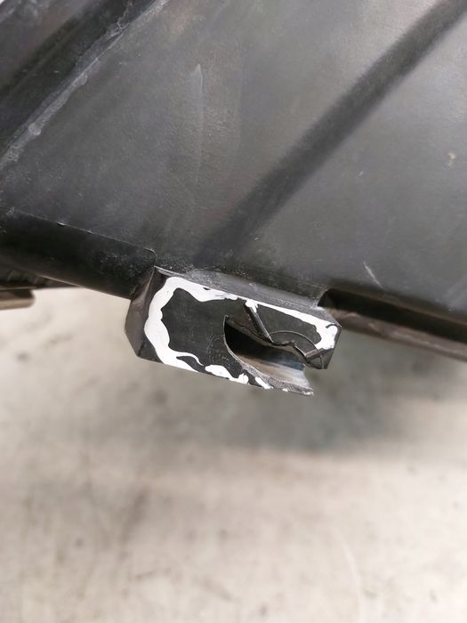 Lampa Prawa Przednia Reflektor Prawy Przedni Xenon  Vw Passat B5