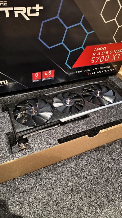 Відеокарта Sapphire RX 5700 XT 8GB Nitro+