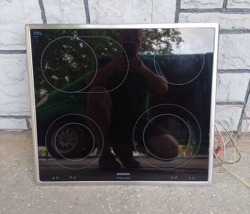 Вбудована електрична плита поверхня 60 см Сіменс Siemens вживана