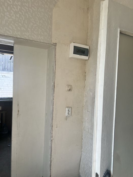 Продаж 1/2 будинку