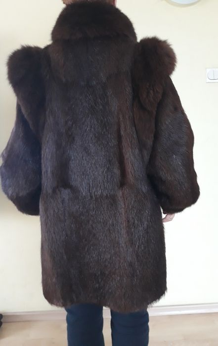 naturalne futro z nutrii i lisa