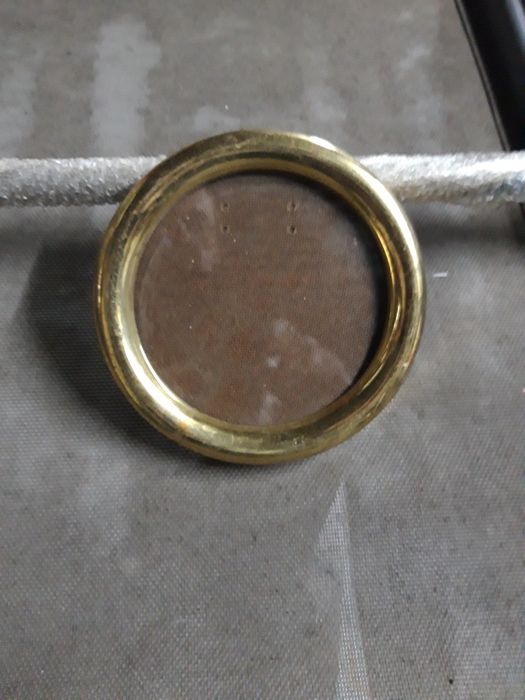 Moldura redonda antiga