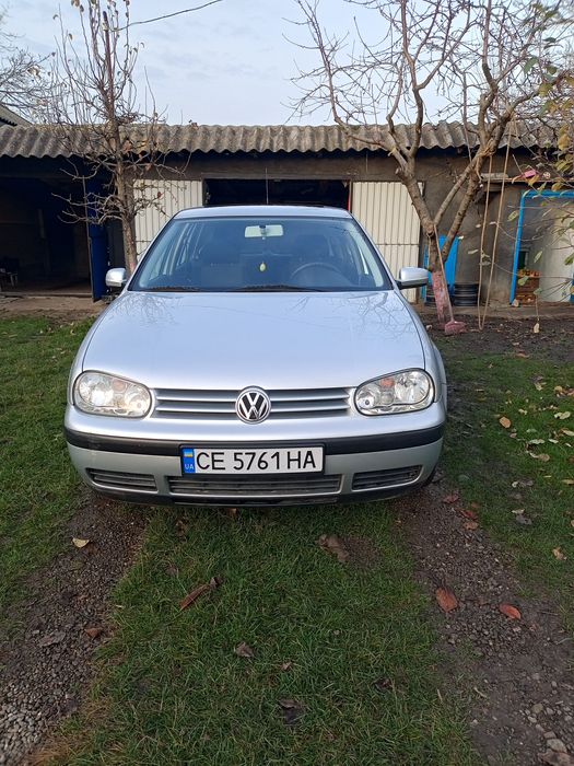 Продам  Фольксваген Гольф 4