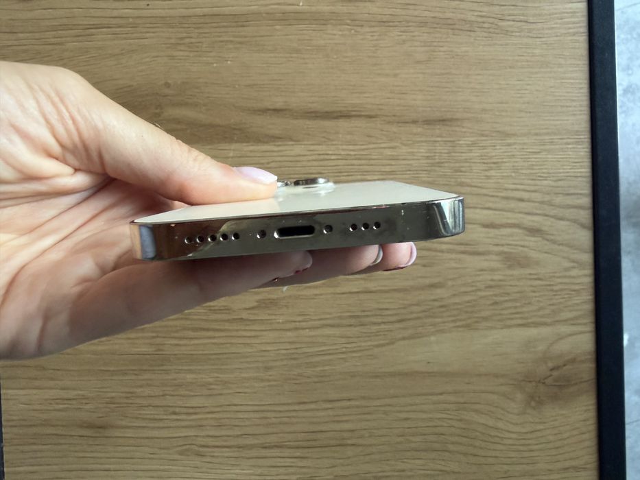 Iphone 14 pro 256 GB złoty z oryginalnym pudełkiem i kablem