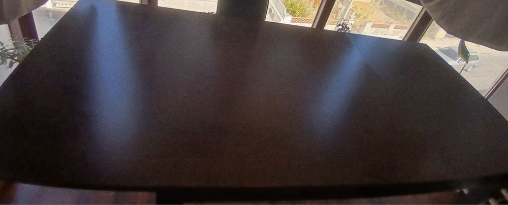 Mesa de jantar extensível