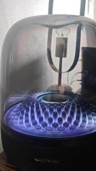 Harman kardon Aura Studio 4