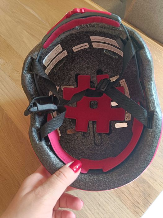 Kask rowerowy dziecięcy firmy Bell 45-52