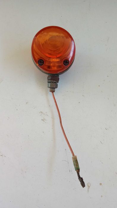 Piscas para mini trator