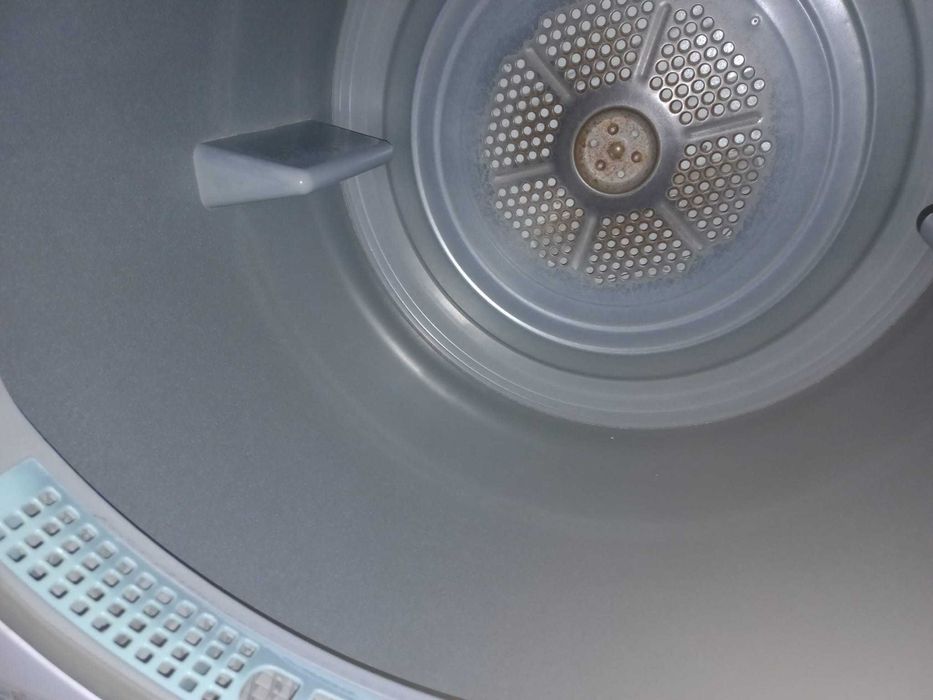 máquina de secar roupa Indesit, modelo IS70C