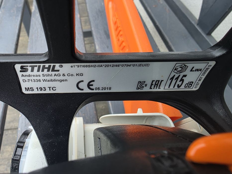 Piła spalinowa gałęziówka do jednej ręki Sthl MS 193 TC Super stan