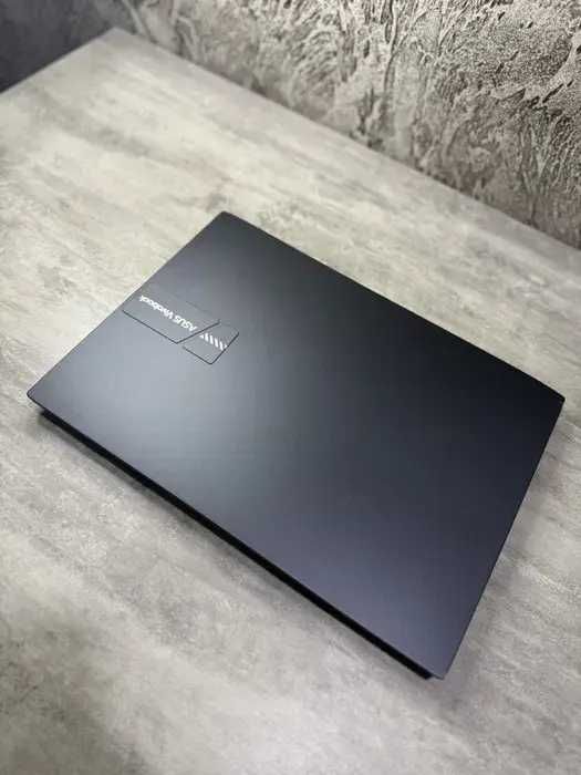OLED Ігровий Ноутбук ASUS Vivobook Pro K3400 / GTX1650 / i5-11300H / DDR4 16GB / SSD 512 GB