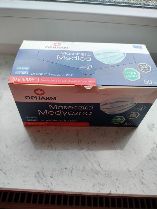 Maseczki, covid, lekarskie