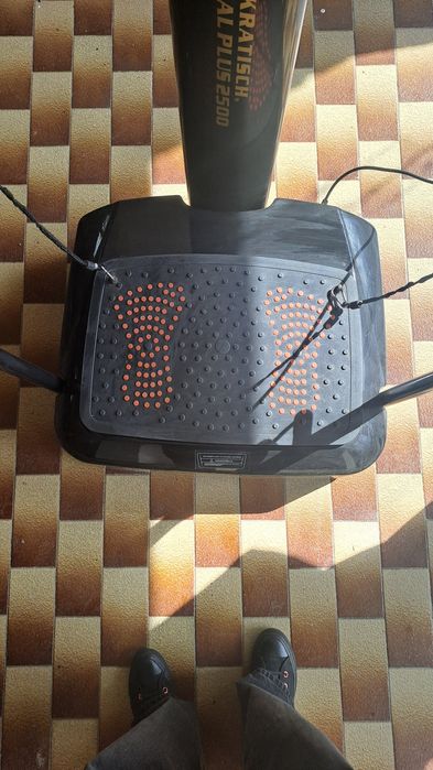 Plataforma vibratória Aristokratisch Professional Plus 1000W