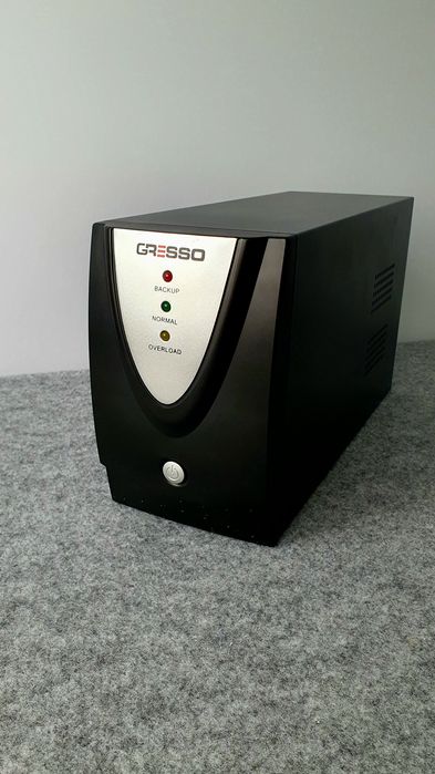 UPS безперебійного живлення 220v 1200 ВА