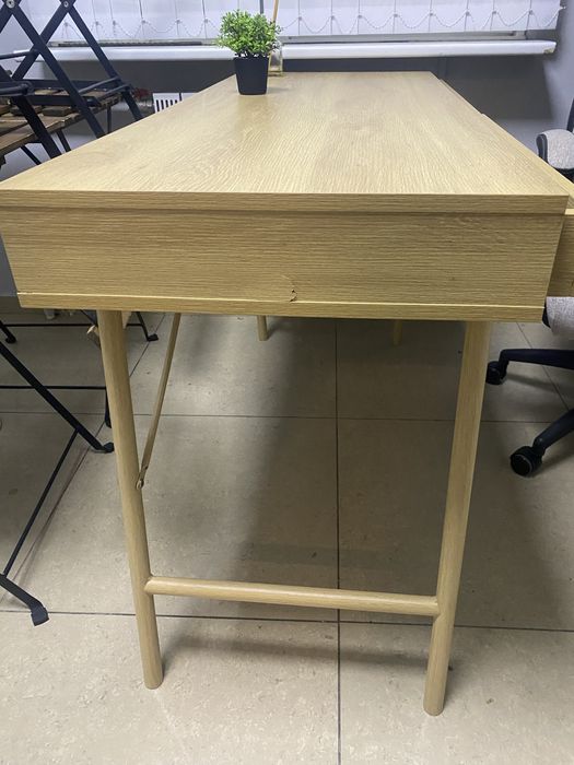 Стол письменный рабочий компьютерный офисный туалетный столик парта